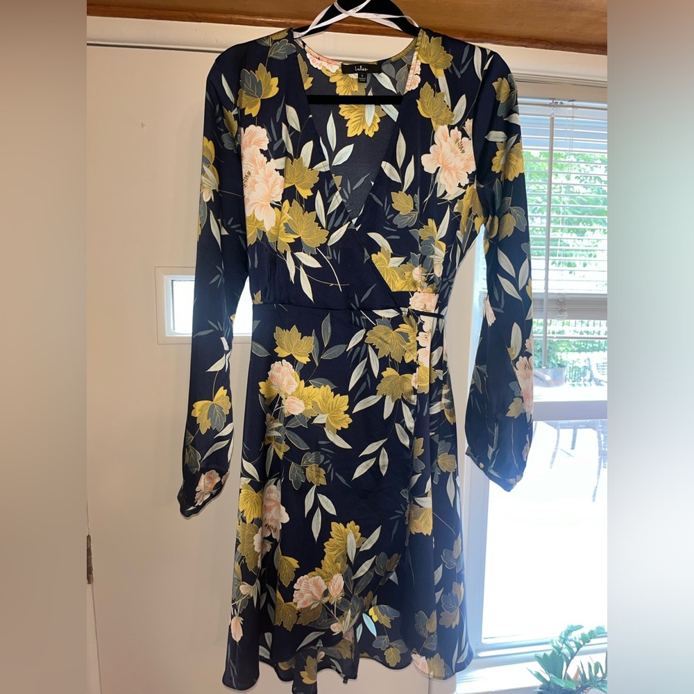 Lulu’s long sleeve floral knee length dress